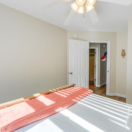 Well-Equipped Emerald Isle Townhome Pets Welcome! 外观 照片