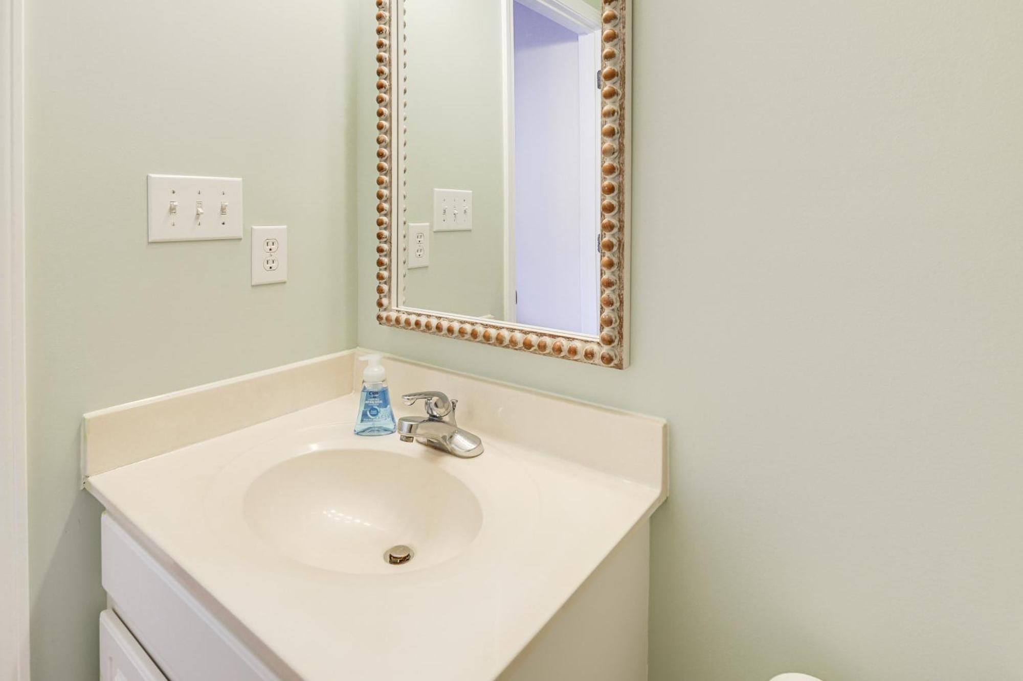 Well-Equipped Emerald Isle Townhome Pets Welcome! 外观 照片